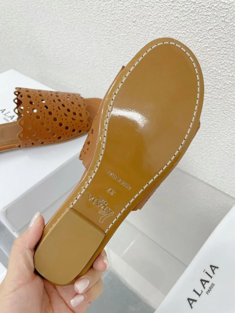 HighPerformance Alaia Sandals 15981