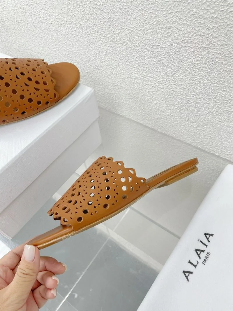HighPerformance Alaia Sandals 15981
