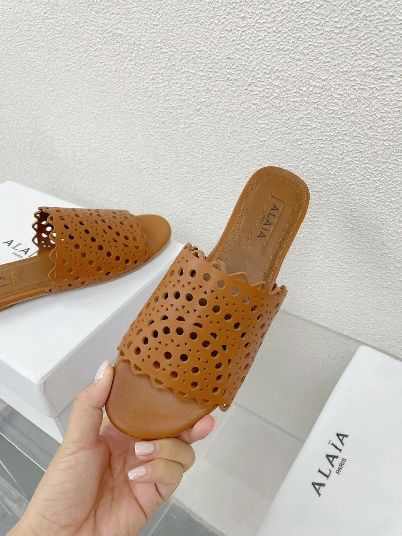 HighPerformance Alaia Sandals 15981