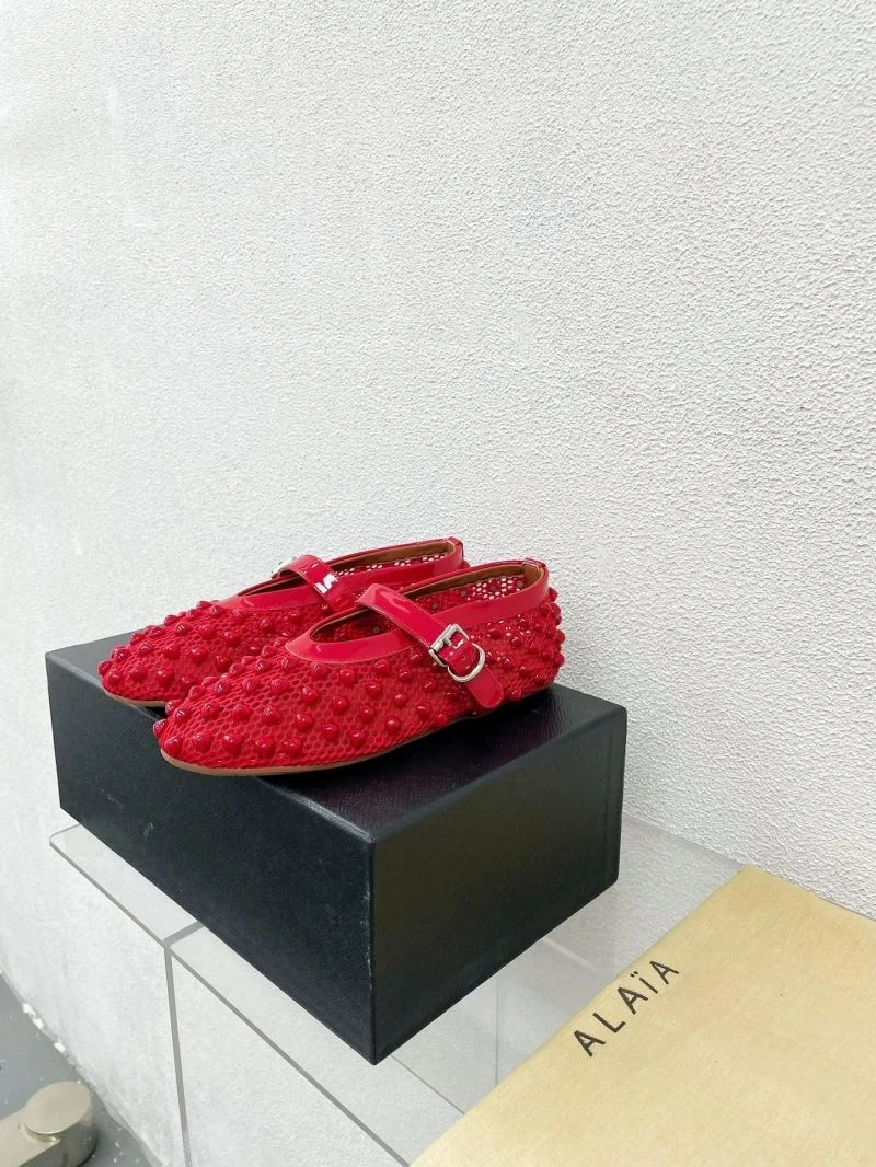 Alaia Sandals Breathable 15976