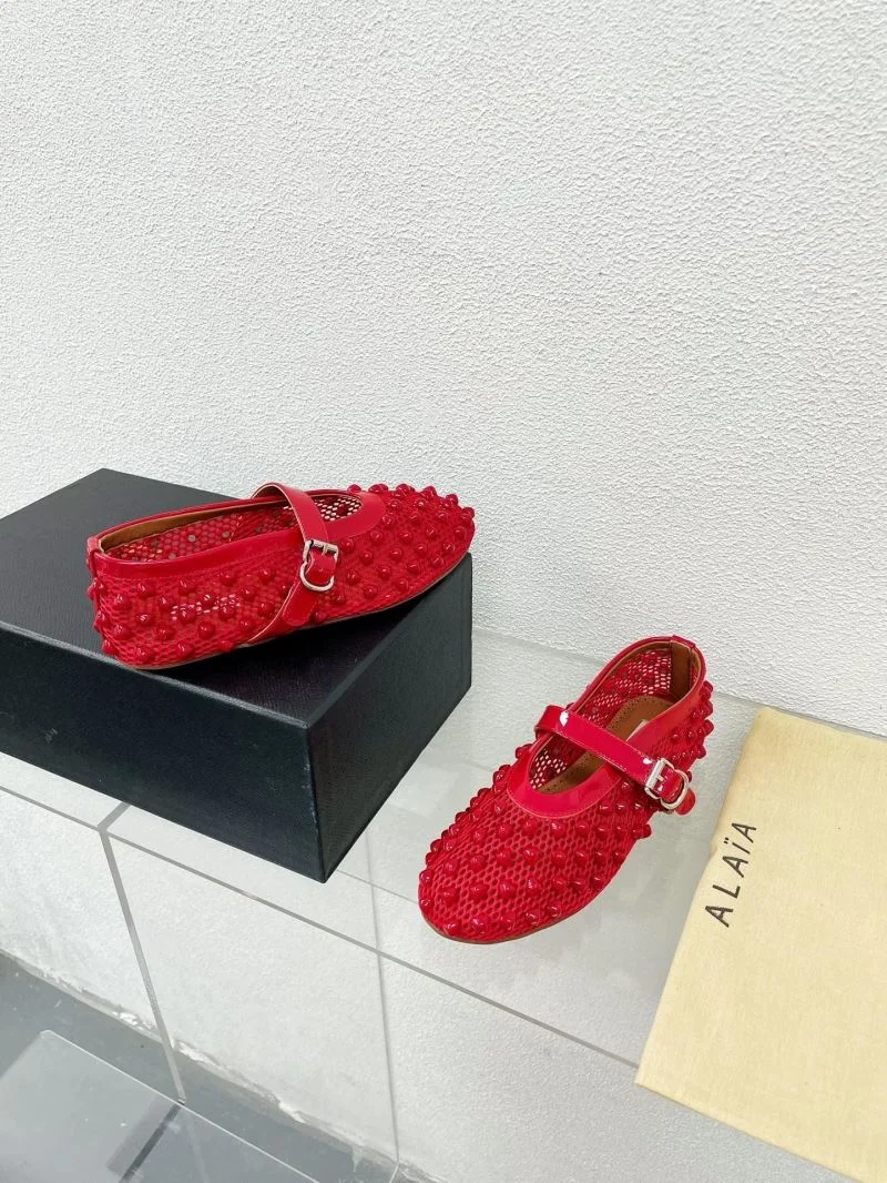 Alaia Sandals Breathable 15976