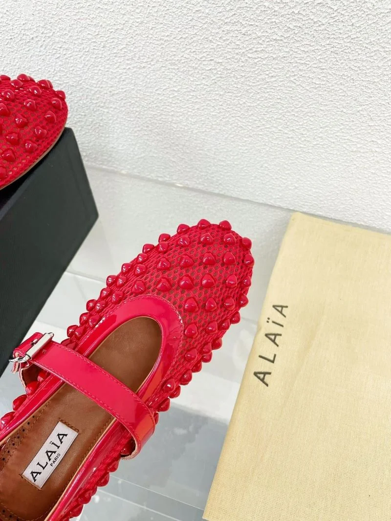 Alaia Sandals Breathable 15976