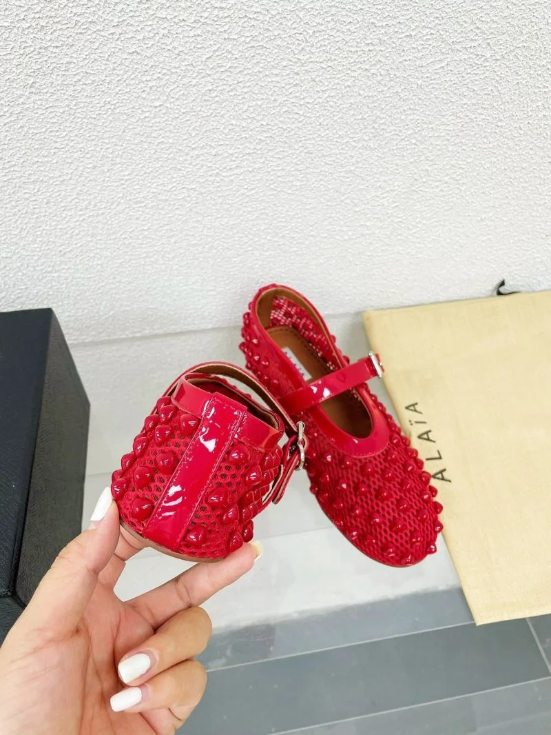 Alaia Sandals Breathable 15976