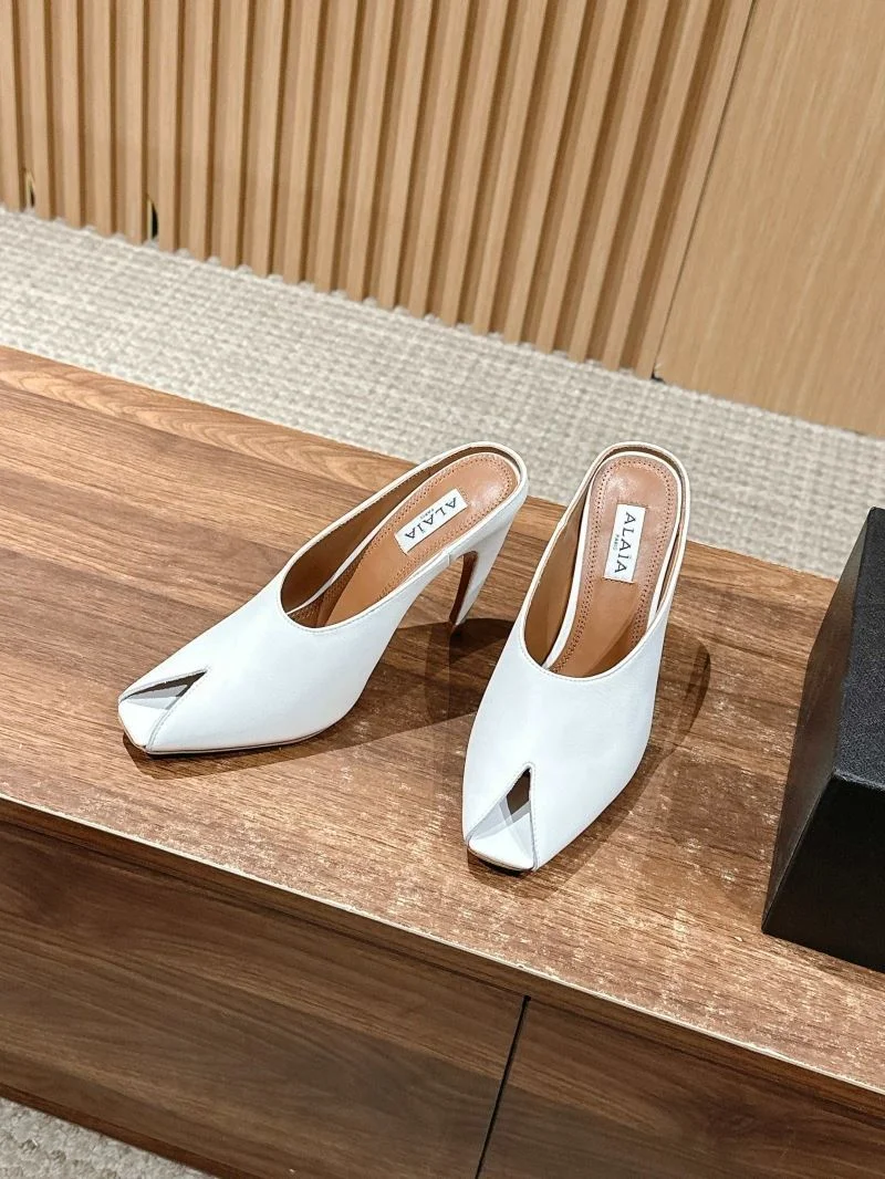 Tailored Alaia Sandals 6998