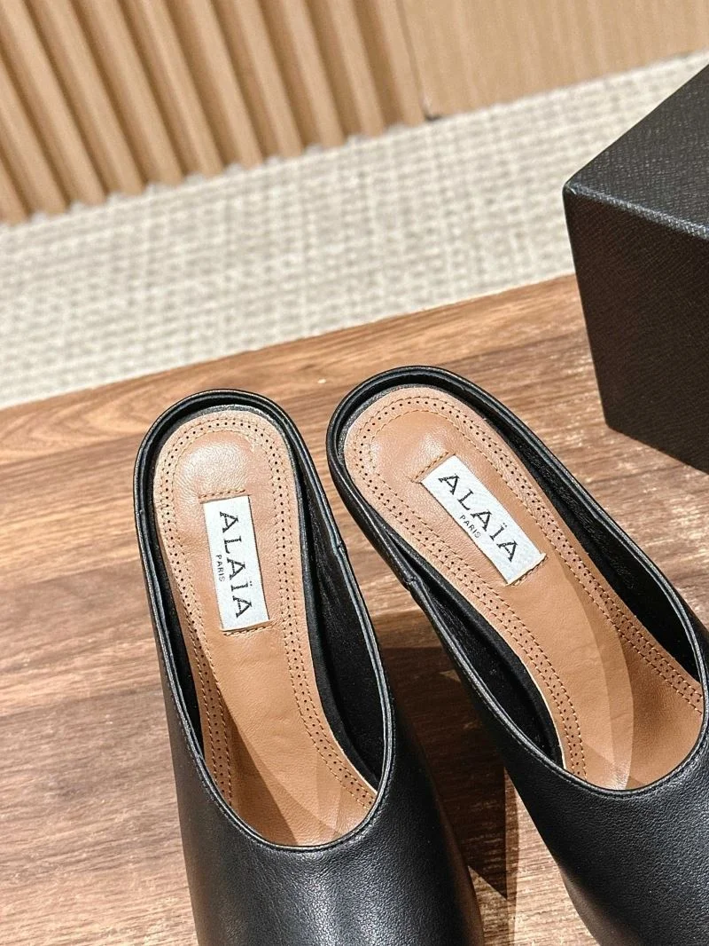 Alaia Sandals WellDesigned 6999