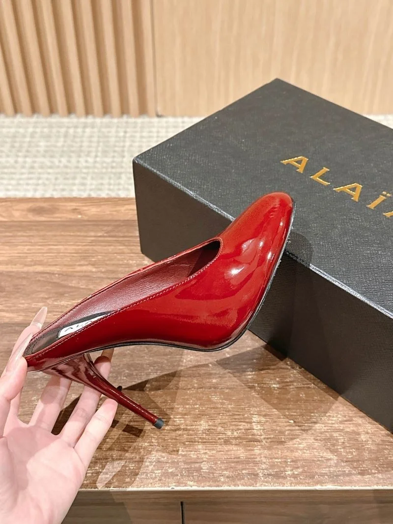 Alaia Sandals Durable 7018