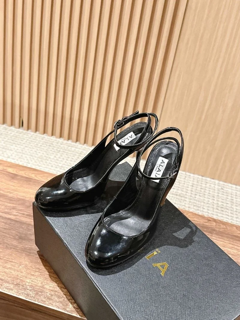 Alaia Sandals Premium 6984