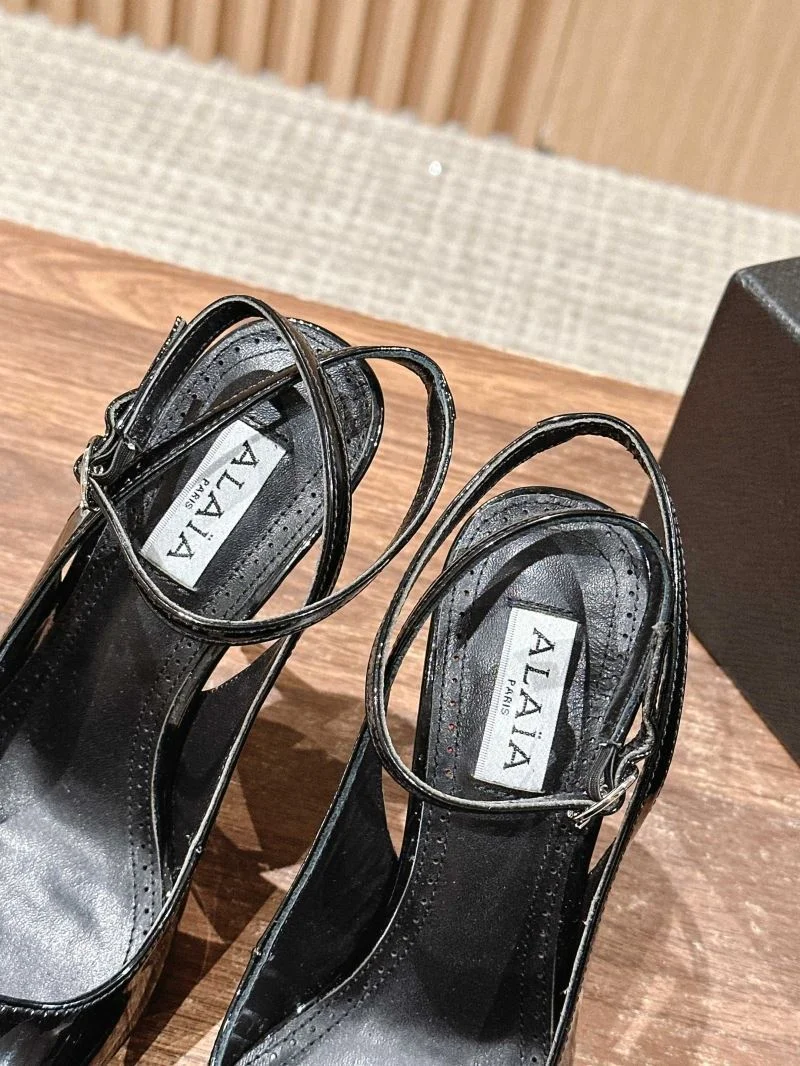 Alaia Sandals Premium 6984