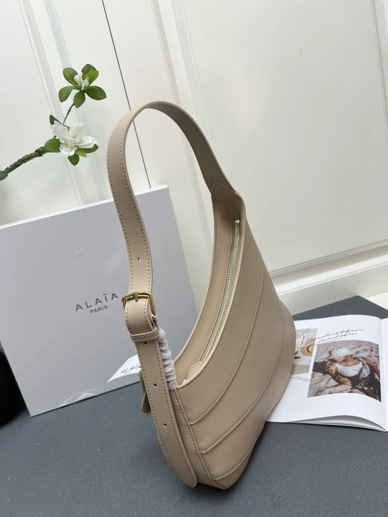 Alaia Satchel Bags WrinkleFree 84898