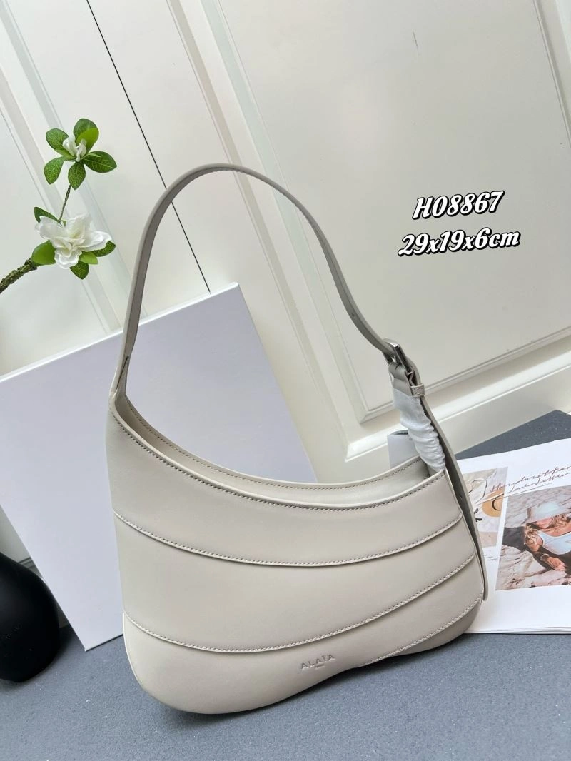 Alaia Satchel Bags Bold 84897