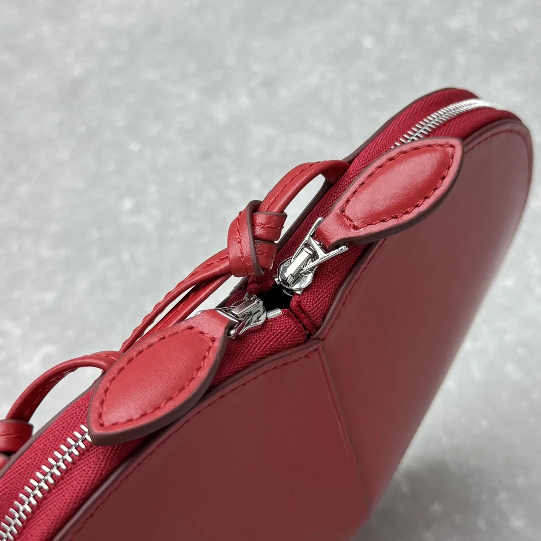 Neat Alaia Satchel Bags 37574
