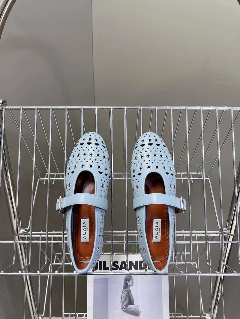 Alaia Shoes Bold 8551