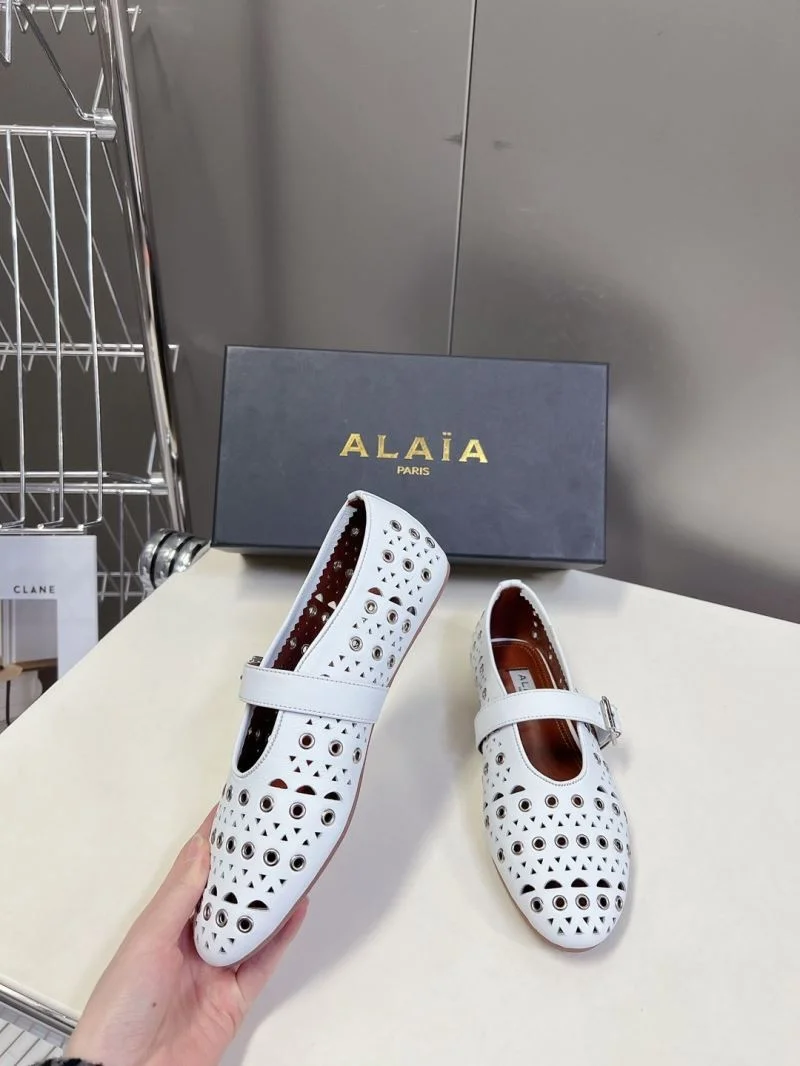 Alaia Shoes GoAnywhere 8537