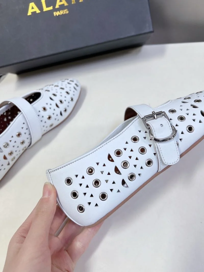 Alaia Shoes GoAnywhere 8537