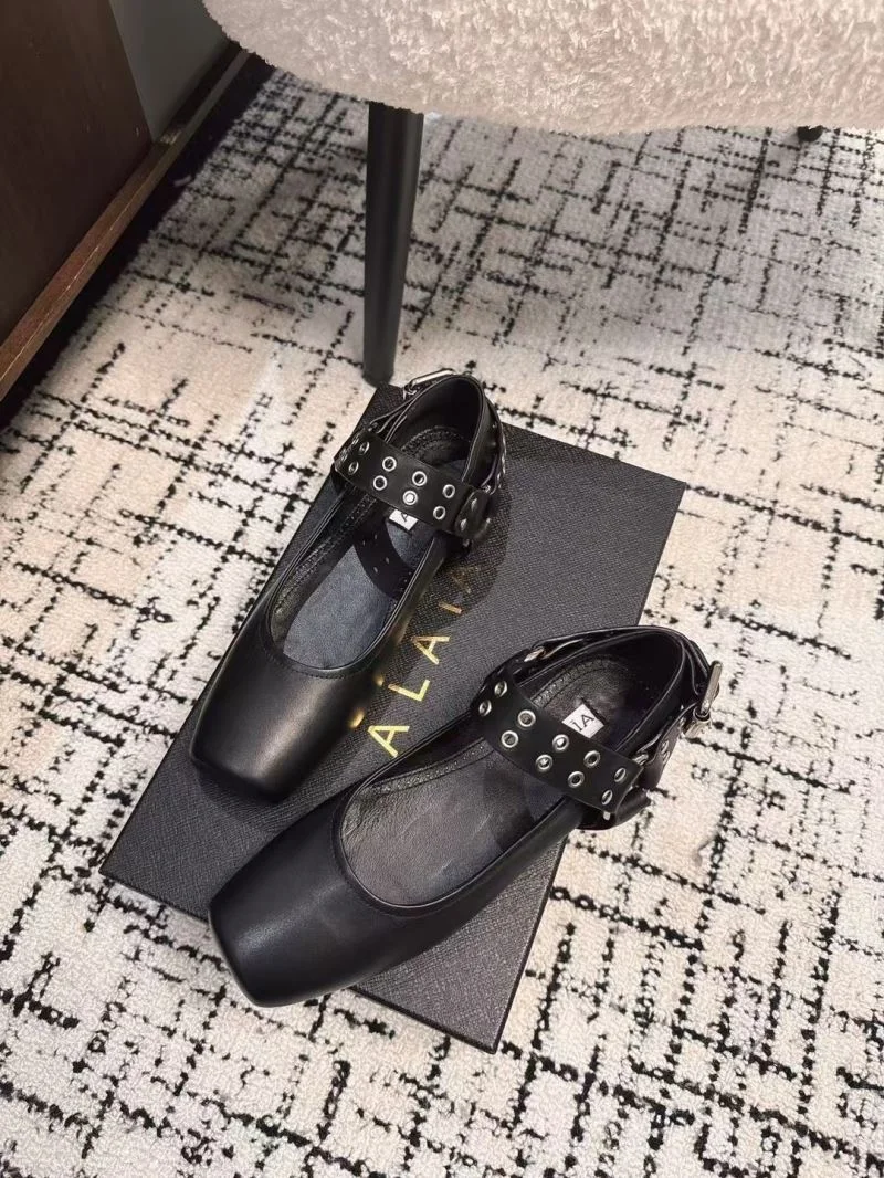ComfortFit Alaia Shoes 8555