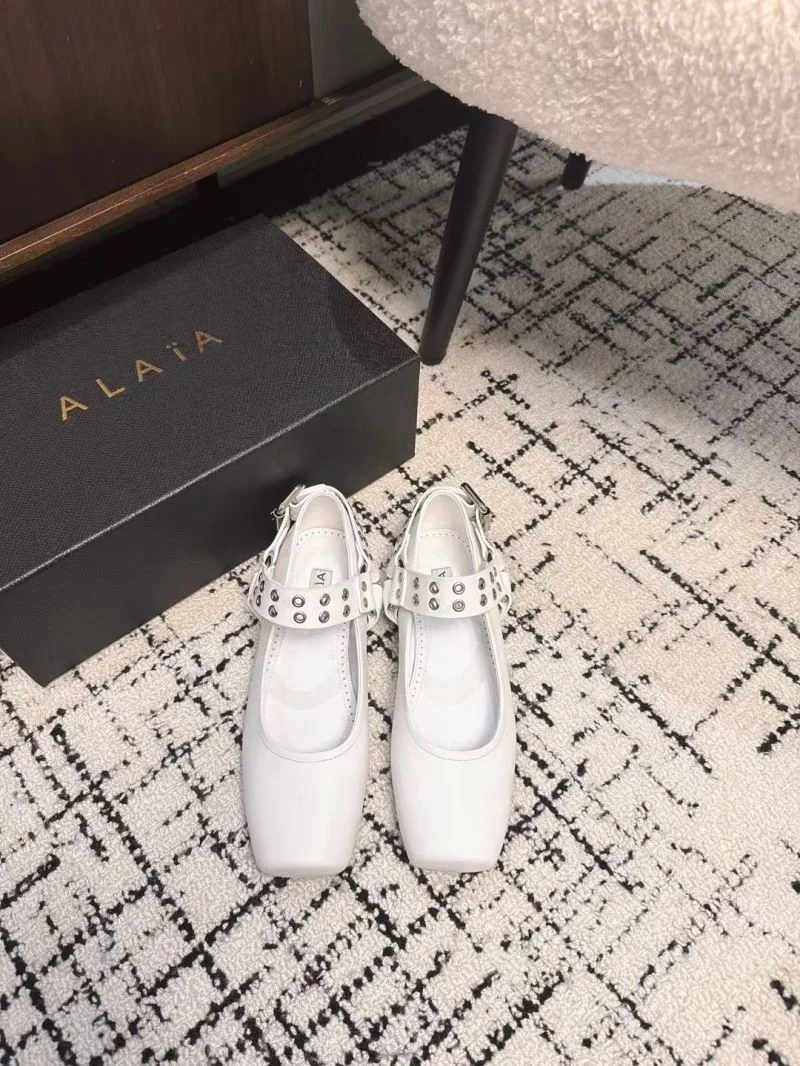 FreshLook Alaia Shoes 8535