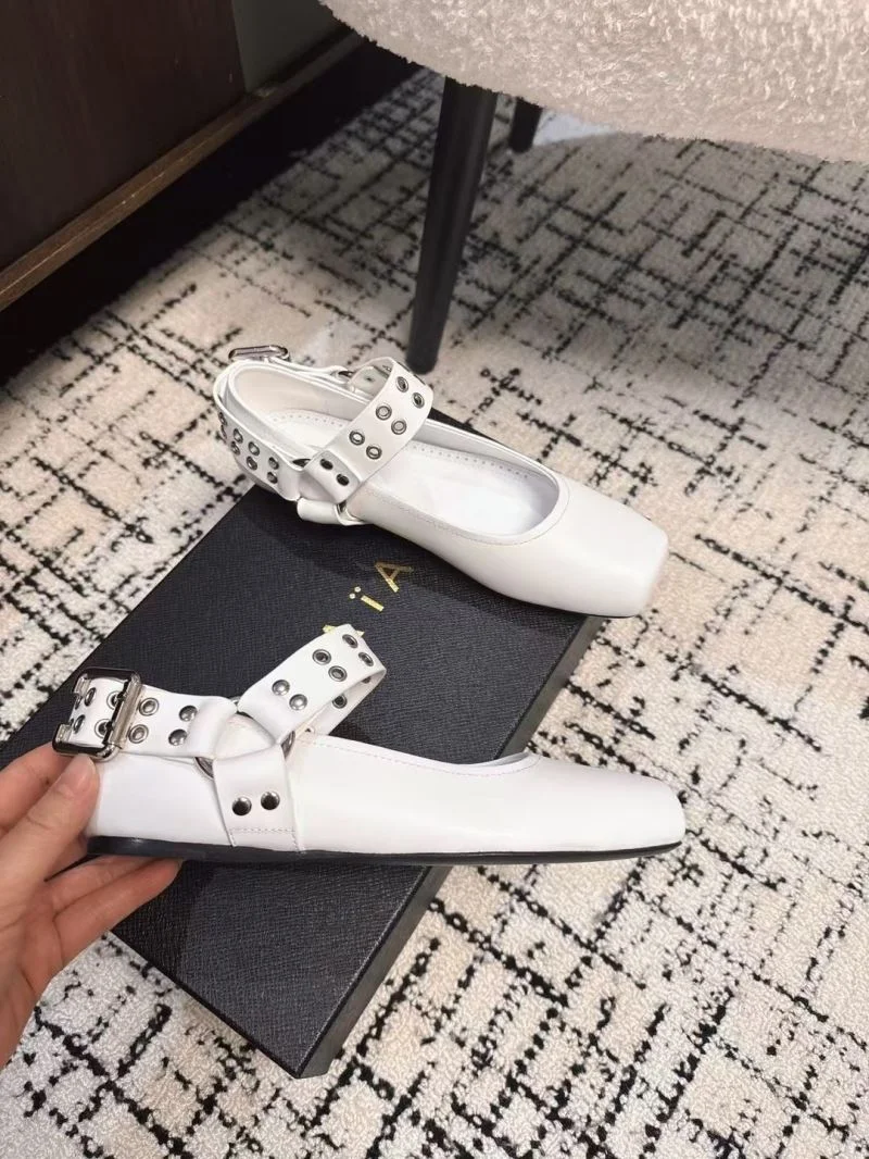 FreshLook Alaia Shoes 8535