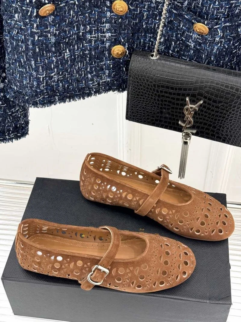 Trendy Alaia Shoes 8609