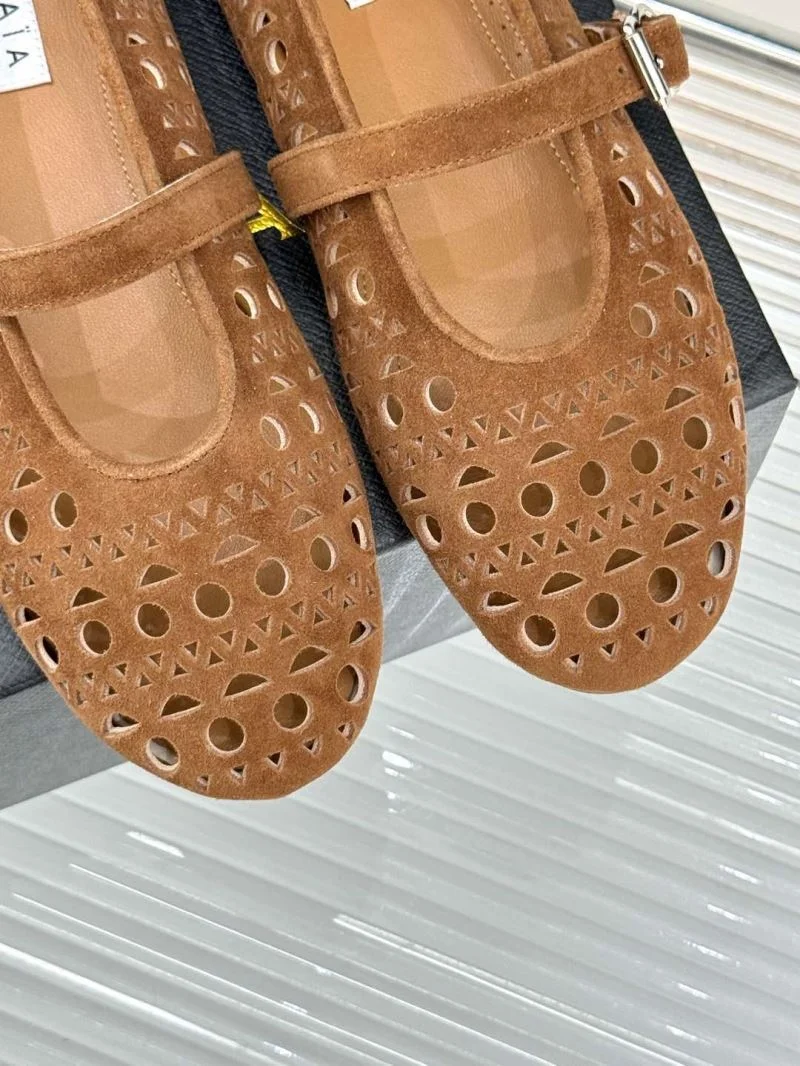 Trendy Alaia Shoes 8609