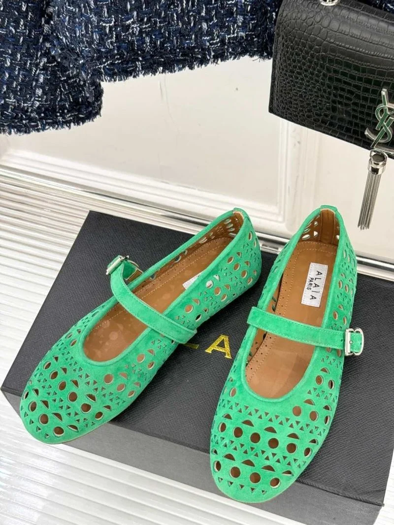 Alaia Shoes Modern 8577