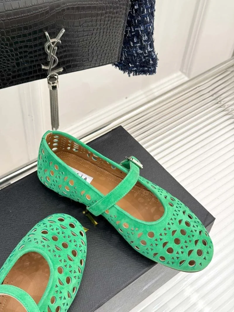 Alaia Shoes Modern 8577