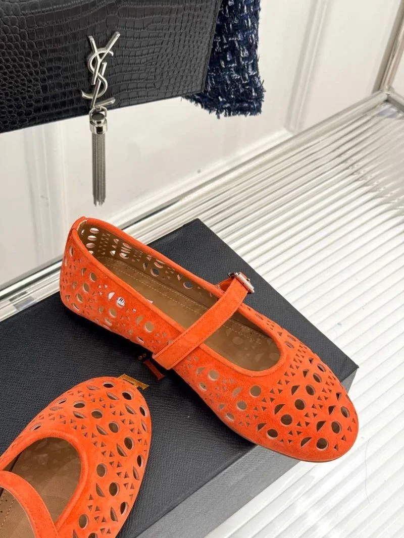 Alaia Shoes QuickDry 8536