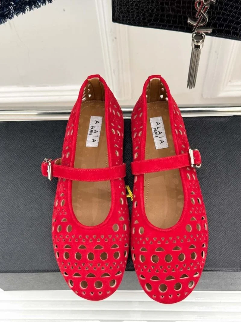 Soft Alaia Shoes 8520
