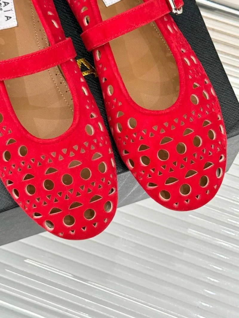 Soft Alaia Shoes 8520