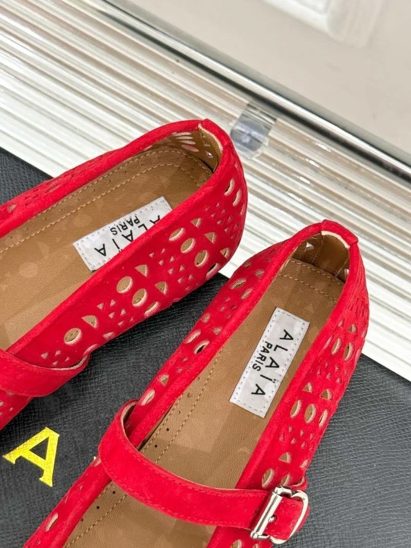 Soft Alaia Shoes 8520