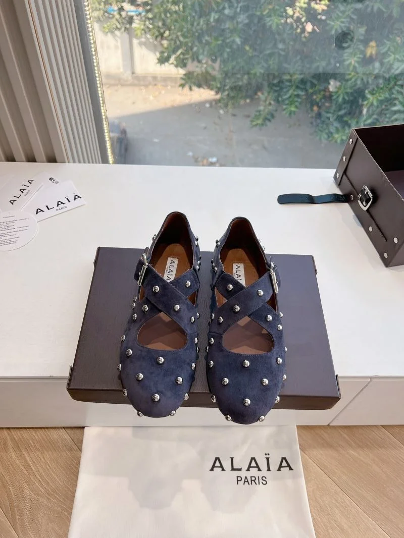Alaia Shoes Cozy 8583