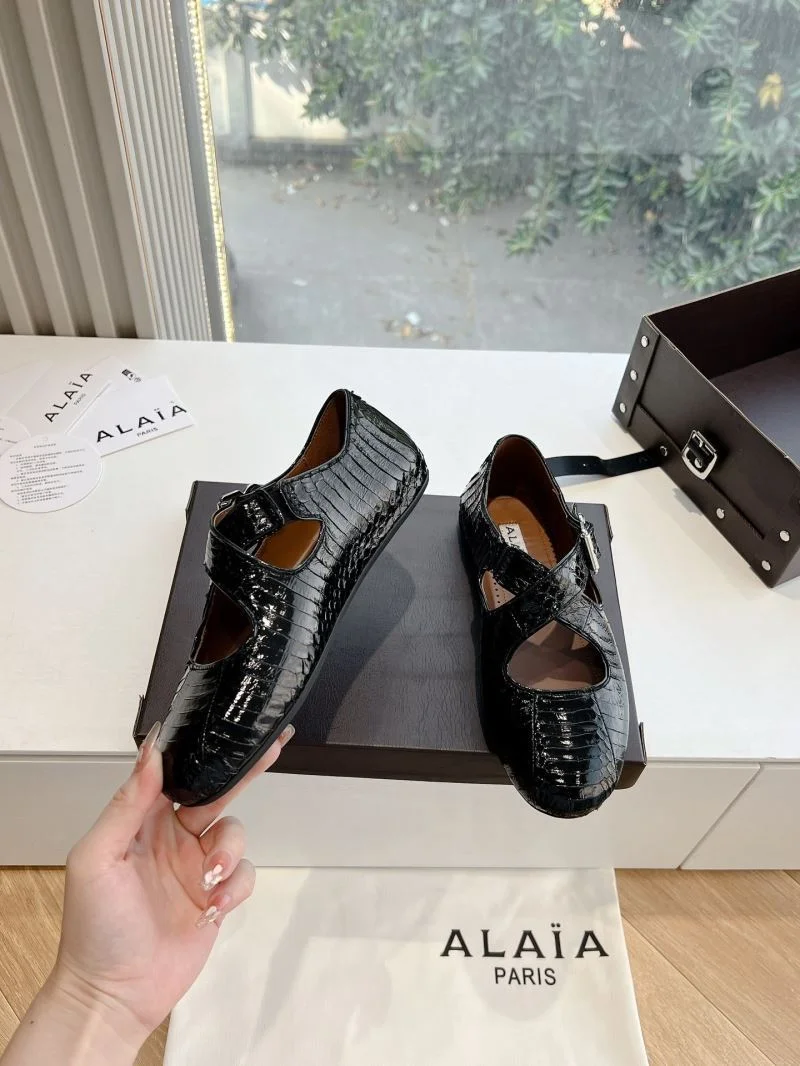 Breathable Alaia Shoes 8515