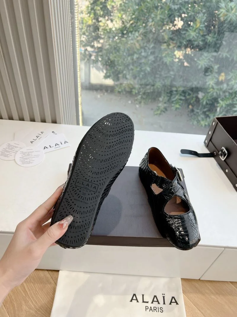 Breathable Alaia Shoes 8515