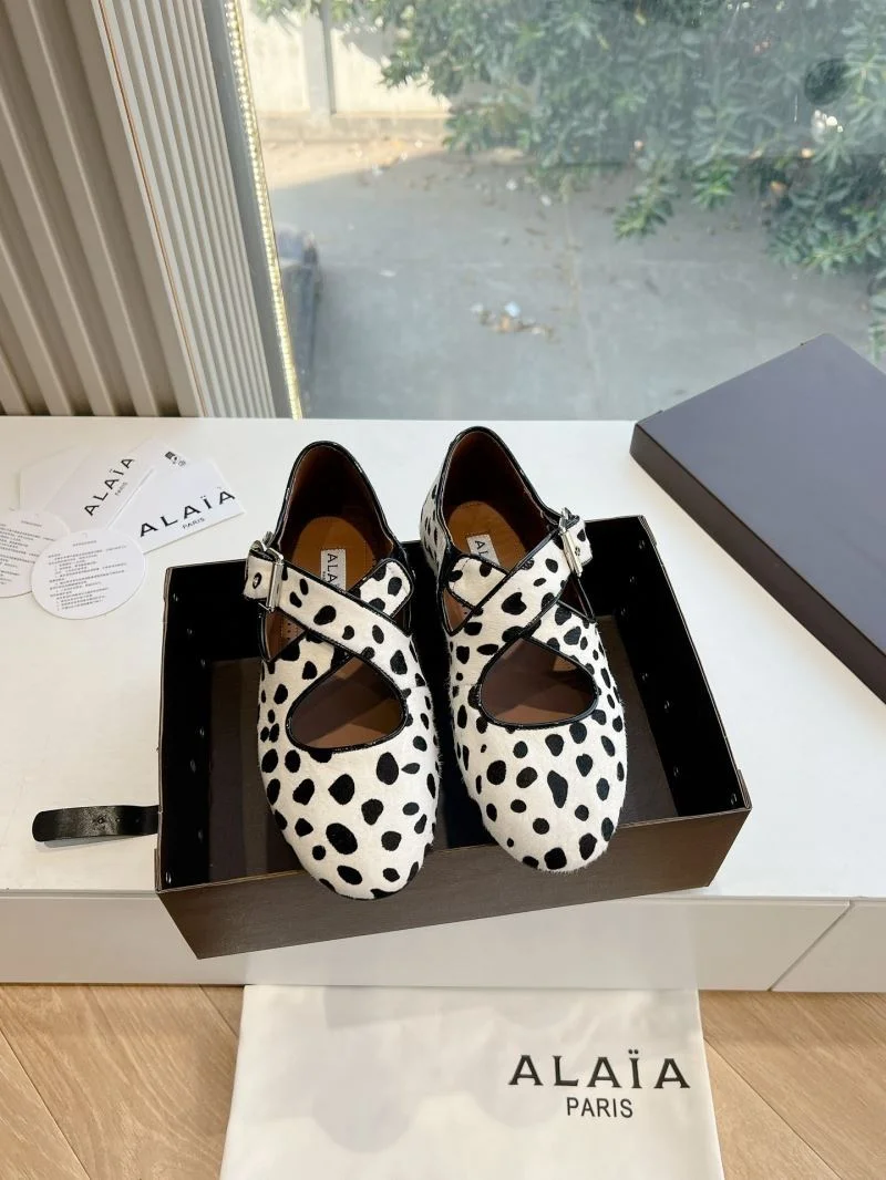 Alaia Shoes Premium 8528