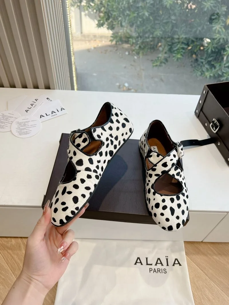 Alaia Shoes Premium 8528
