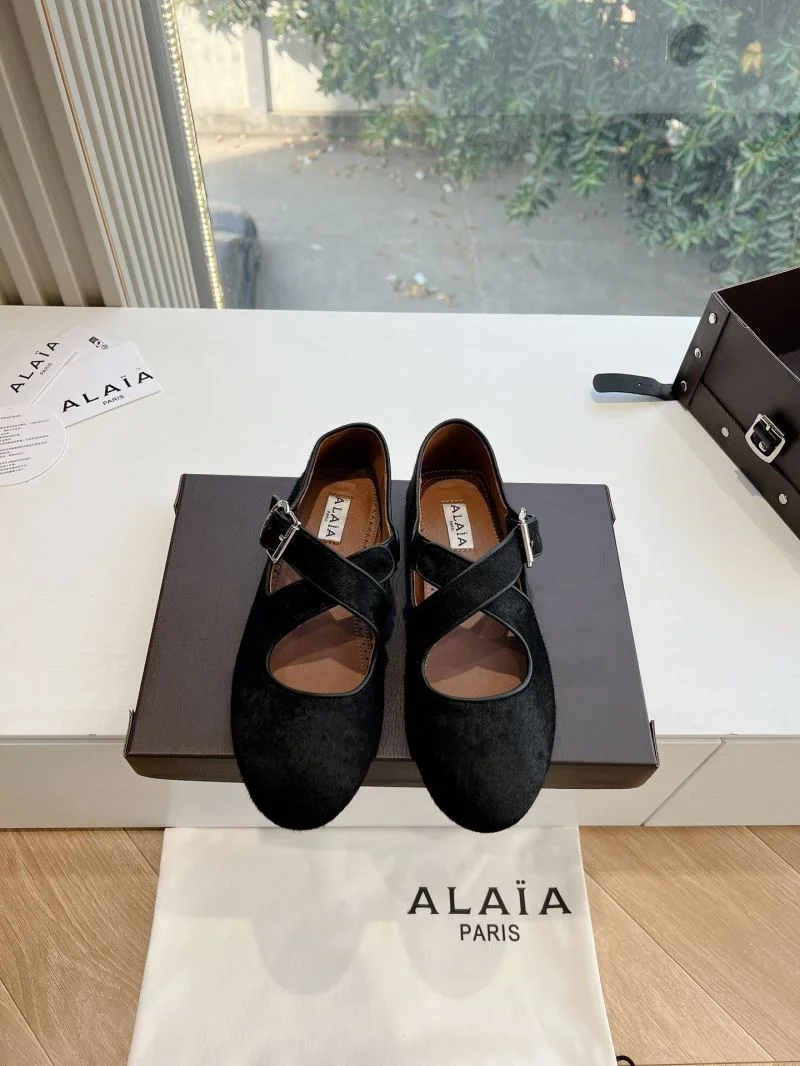 Alaia Shoes TechFriendly 8521