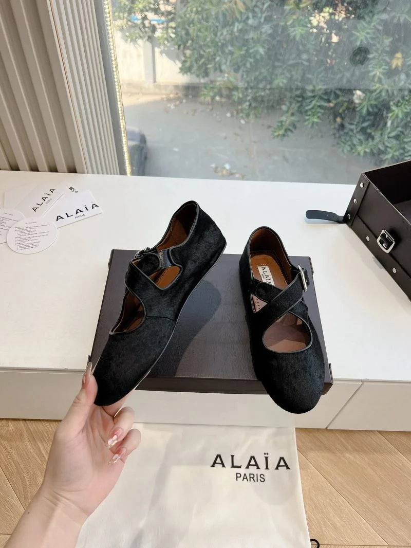 Alaia Shoes TechFriendly 8521