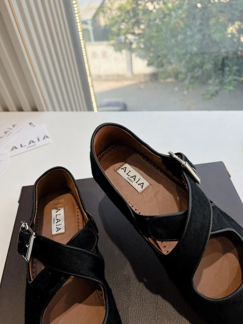 Alaia Shoes TechFriendly 8521