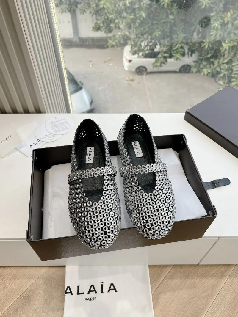 Alaia Shoes Compact 8615