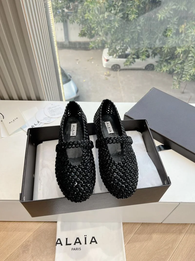 Alaia Shoes Lightweight 8517