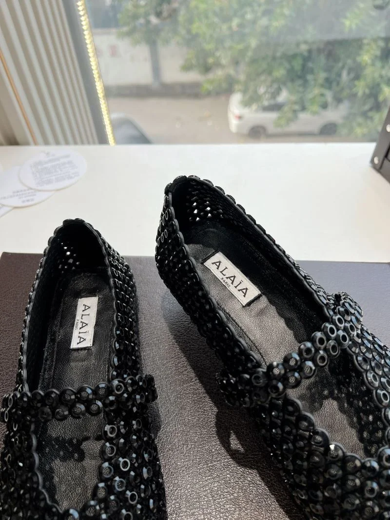 Alaia Shoes Lightweight 8517