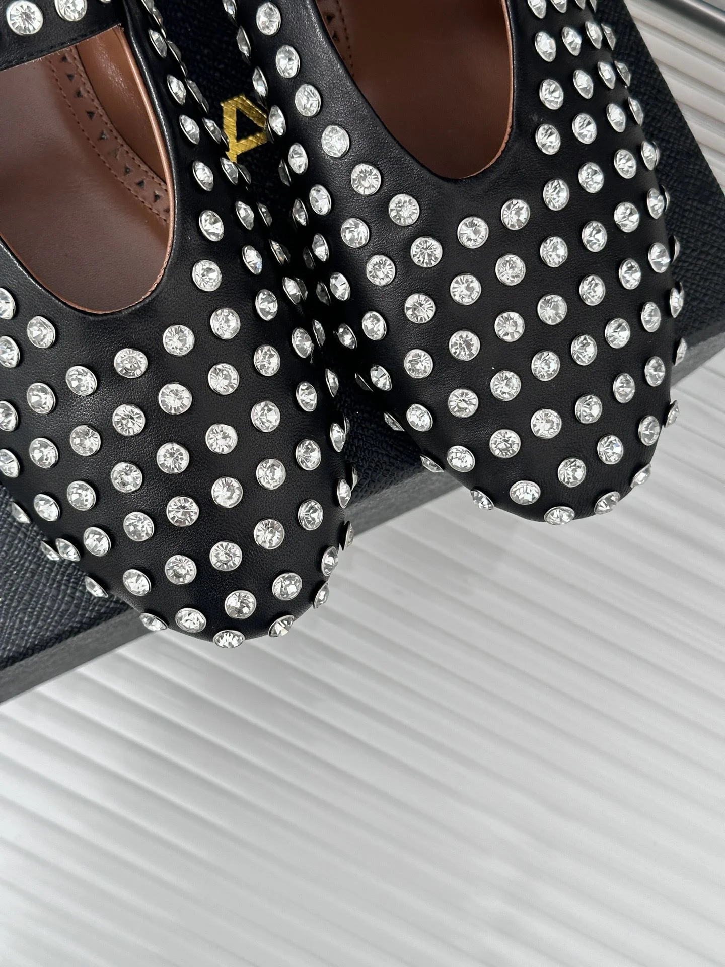 BestValue Alaia Shoes 8500
