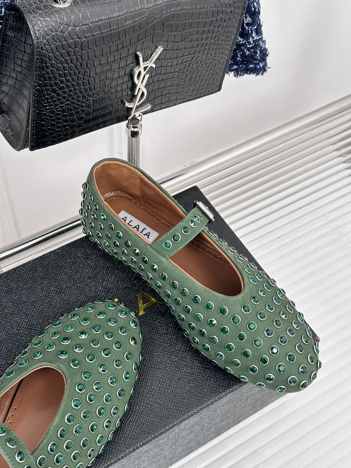 Alaia Shoes WeatherProof 8518