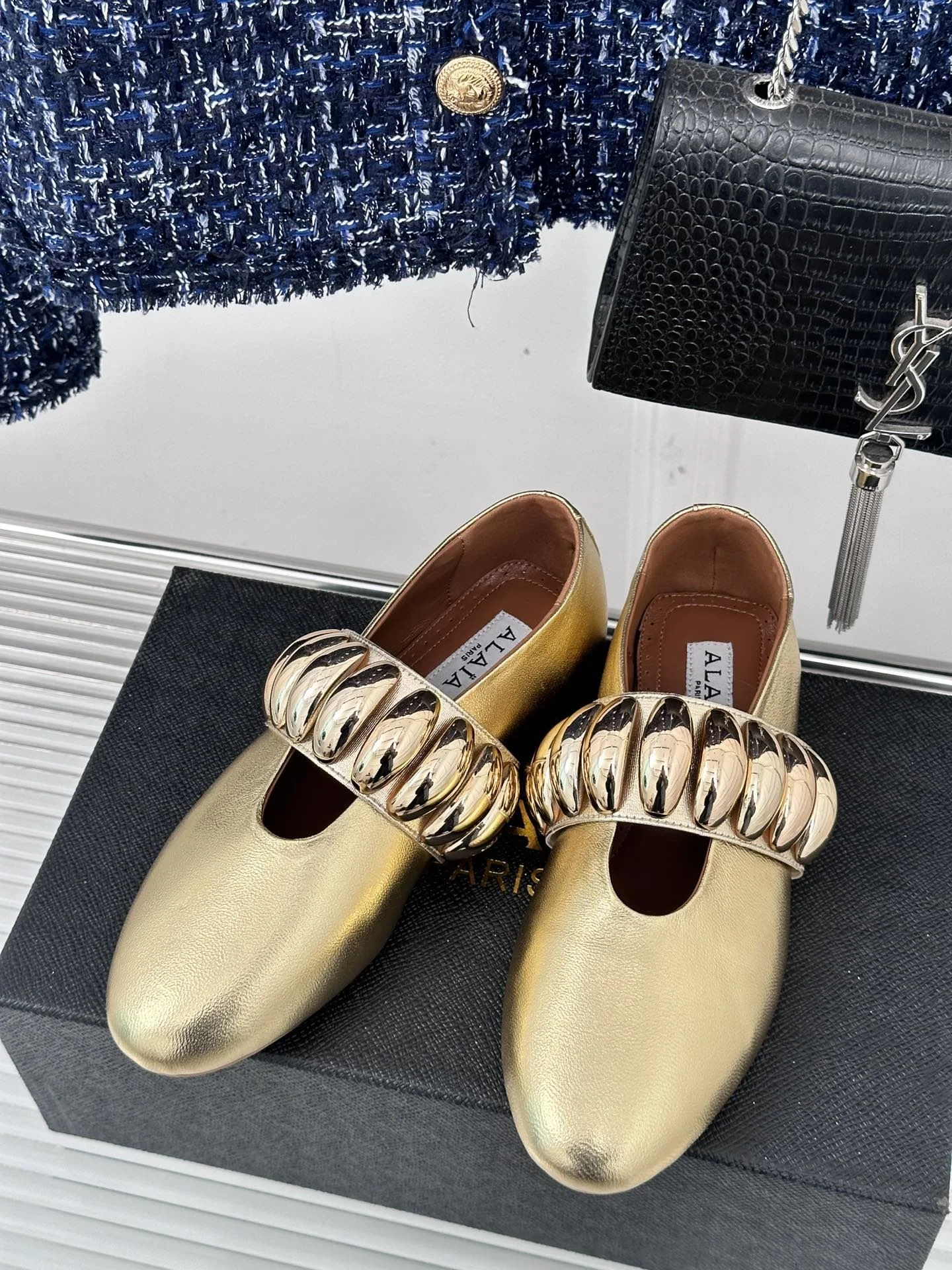 Alaia Shoes Cozy 8497