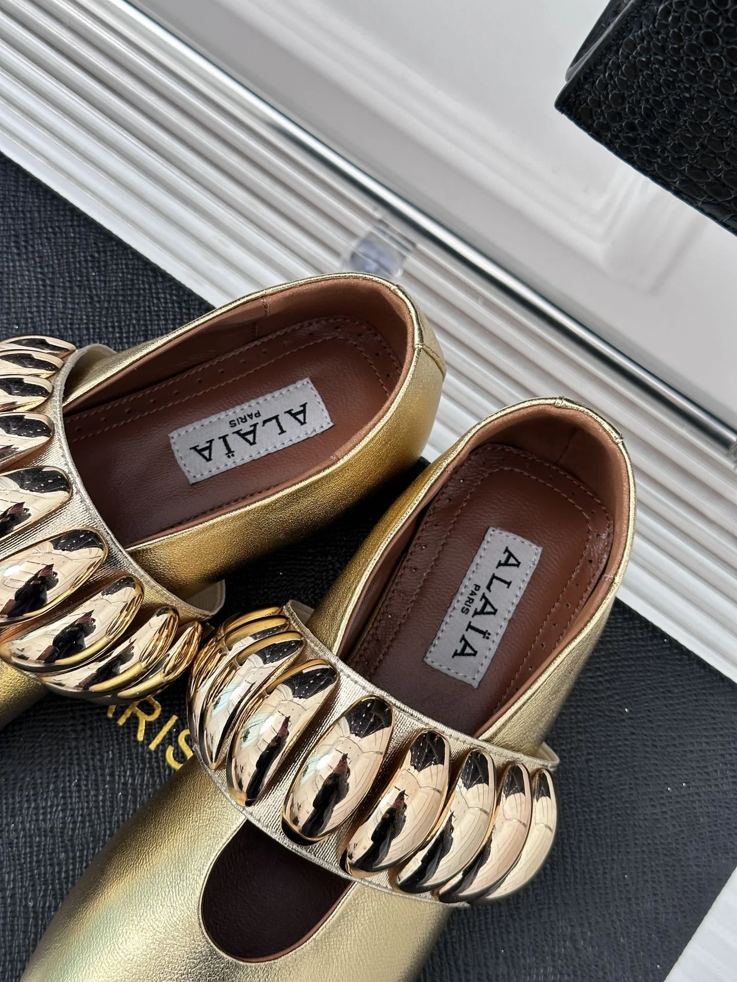 Alaia Shoes Cozy 8497