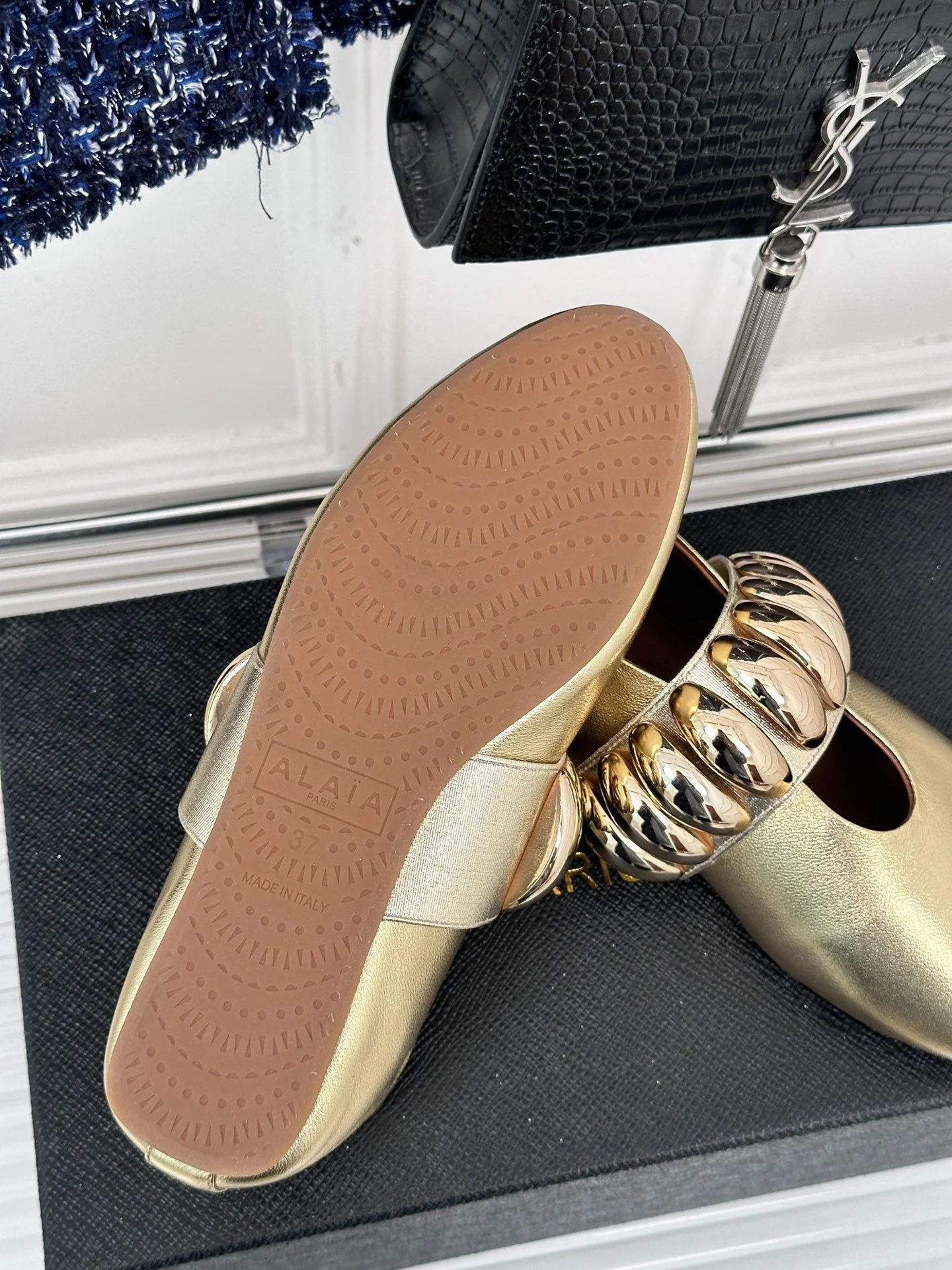 Alaia Shoes Cozy 8497