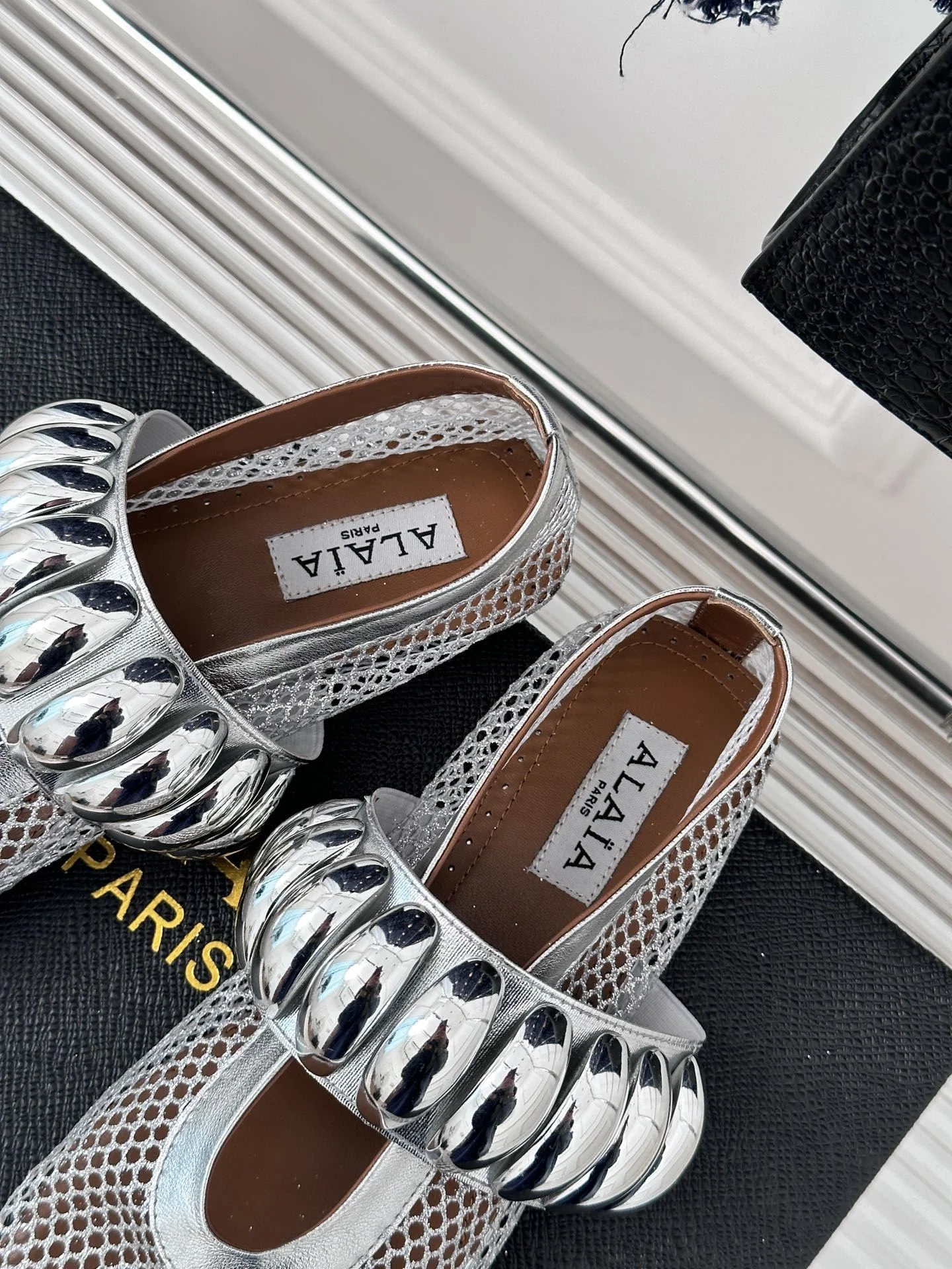 Sporty Alaia Shoes 8485
