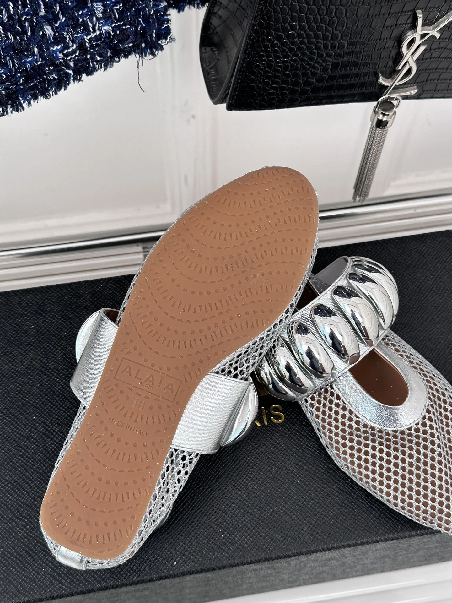 Sporty Alaia Shoes 8485