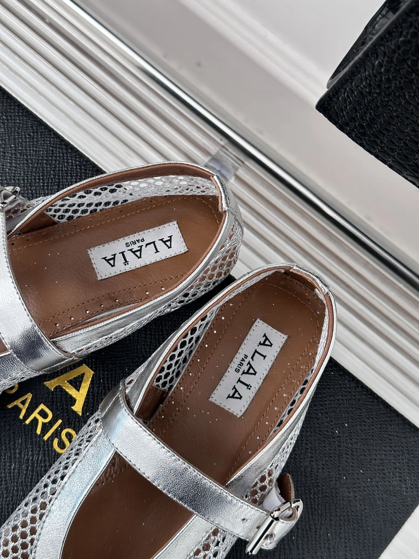 Alaia Shoes Trendy 8498