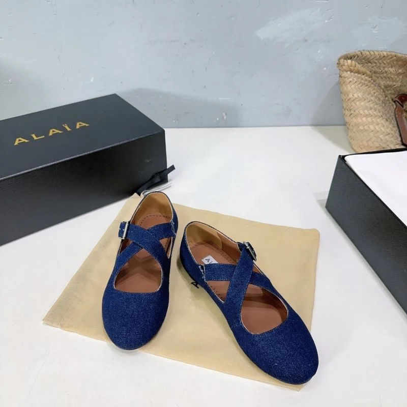 Alaia Shoes Trendy 13186