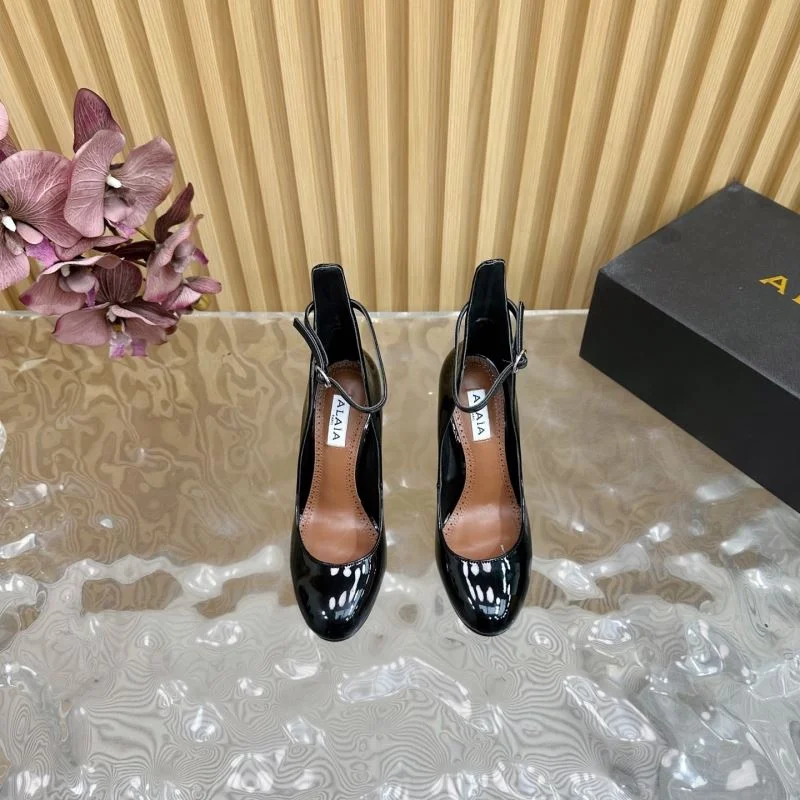 MoistureWicking Alaia Shoes 13181